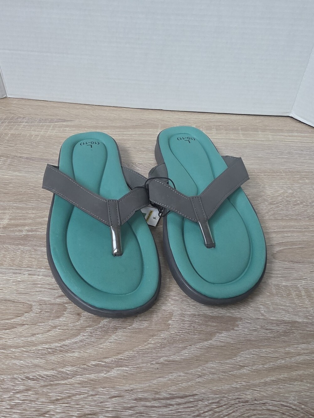 Bobbie Brooks Women's Teal Cushioned Rubber Sandals Slides Size Large (10-11)